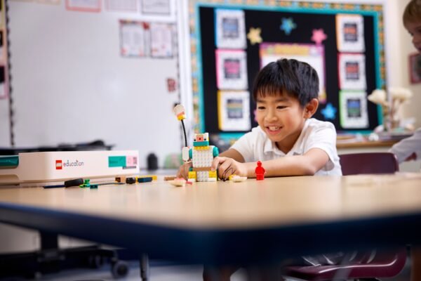 LEGO® Education Science Kit - Image 12