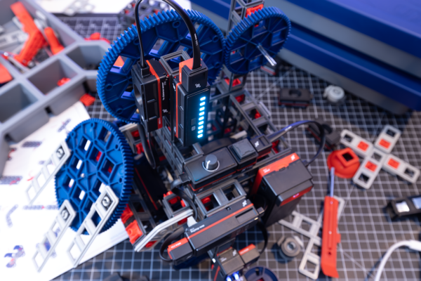 Sphero Blueprint Engineering International Edition - Image 2
